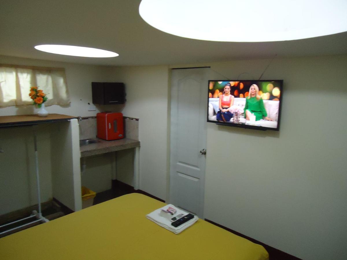 Hostaling Guayaquil Mercedes Ngoại thất bức ảnh