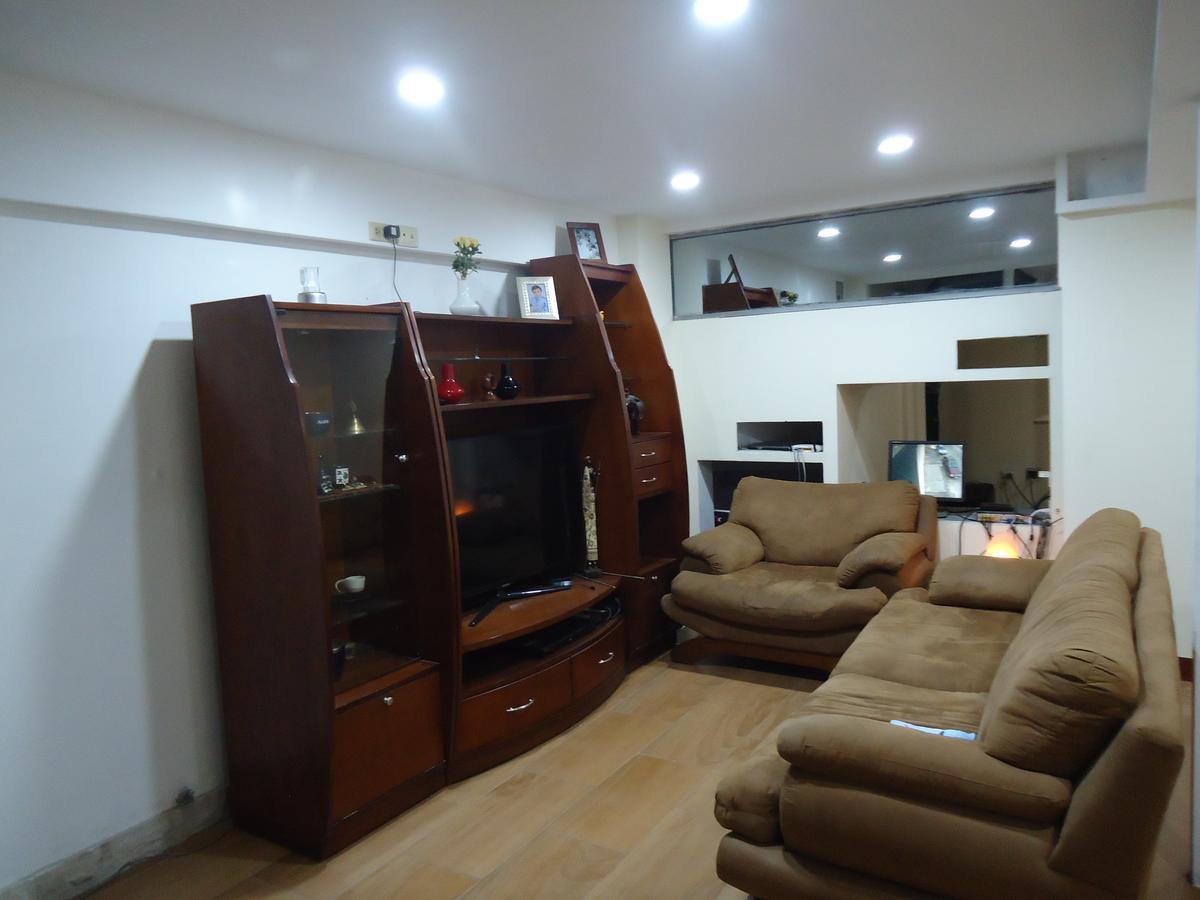 Hostaling Guayaquil Mercedes Ngoại thất bức ảnh